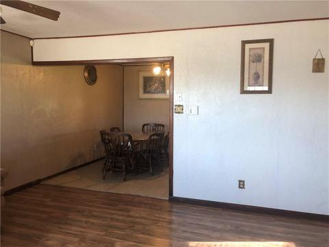 814 E 7th St, Olustee, OK 73560 photo 4