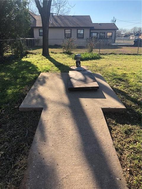 814 E 7th St, Olustee, OK 73560 photo 22
