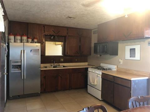 814 E 7th St, Olustee, OK 73560 photo 8