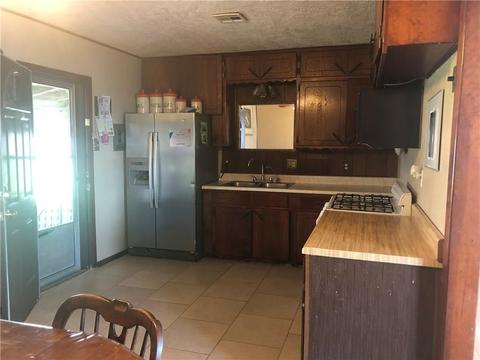 814 E 7th St, Olustee, OK 73560 photo 7