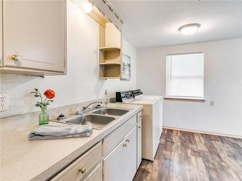 1822 E Harrison Ave, Guthrie, OK 73044 photo 12