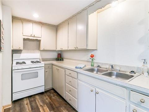 1822 E Harrison Ave, Guthrie, OK 73044 photo 14