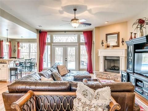 104 Kimberly Dr, Mcloud, OK 74851 photo 9