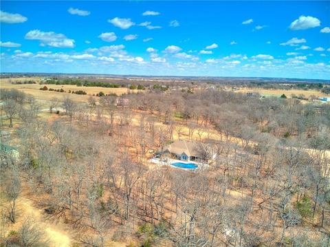 104 Kimberly Dr, Mcloud, OK 74851 photo 7