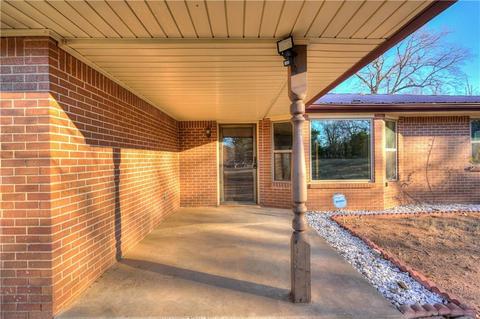 29506 Clearpond Rd, Mcloud, OK 74851 photo 3