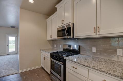 2201 Fallview Dr, Edmond, OK 73034 photo 13