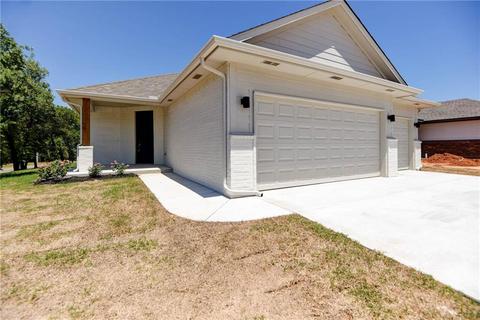 2201 Fallview Dr, Edmond, OK 73034 photo 2