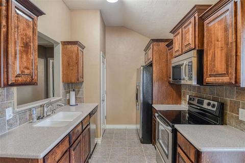 2722 Sharpish Way, Norman, OK 73069 photo 11