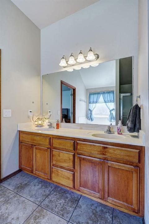 2801 Danielle Ter, Moore, OK 73160 photo 10
