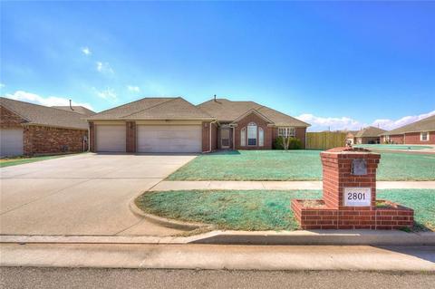 2801 Danielle Ter, Moore, OK 73160 photo 2