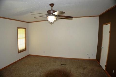 31207 Memorial Rd, Mcloud, OK 74851 photo 13