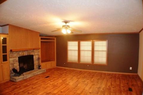 31207 Memorial Rd, Mcloud, OK 74851 photo 2