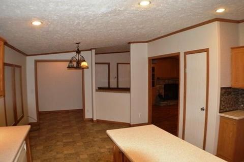 31207 Memorial Rd, Mcloud, OK 74851 photo 8