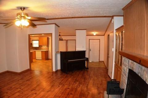 31207 Memorial Rd, Mcloud, OK 74851 photo 4