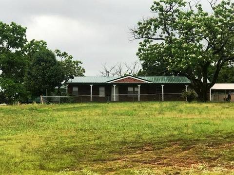 31207 Memorial Rd, Mcloud, OK 74851 photo 1