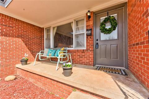 314 E Hill Dr, Guthrie, OK 73044 photo 2