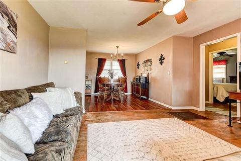 314 E Hill Dr, Guthrie, OK 73044 photo 6