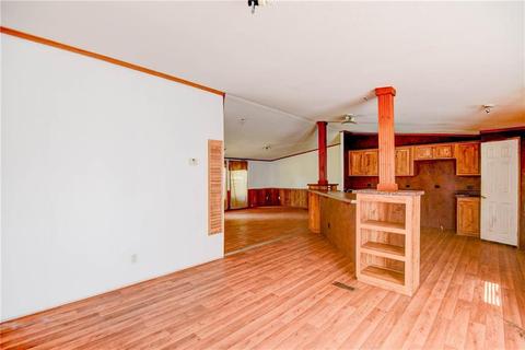 14461 Walnut St, Byars, OK 74831 photo 4