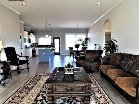 3400 Superior Dr, Moore, OK 73160 photo 2