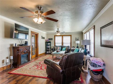 404 SW 5th St, Tuttle, OK 73089 photo 4