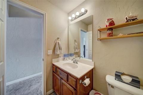 2004 Pelham Dr, Norman, OK 73071 photo 16
