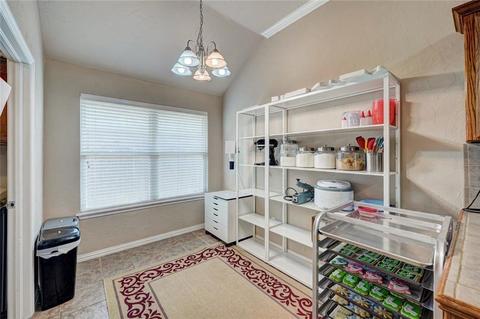 2004 Pelham Dr, Norman, OK 73071 photo 12