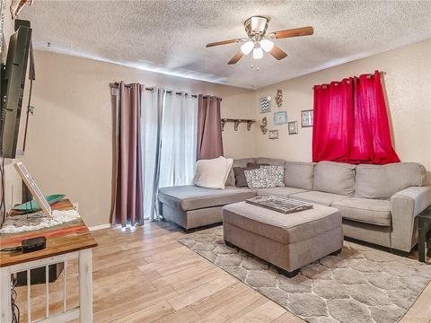 806 Ridgeway Dr, Yukon, OK 73099 photo 6