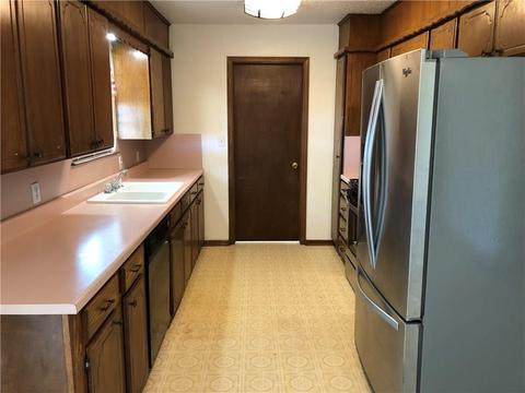 310 W Meek St, Wayne, OK 73095 photo 4