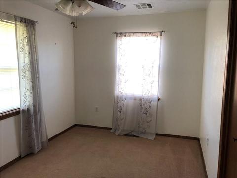 310 W Meek St, Wayne, OK 73095 photo 10