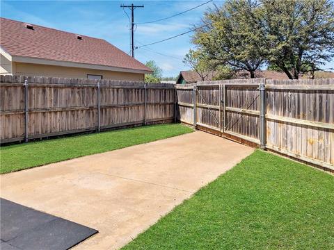 1005 Wendy Cir, Altus, OK 73521 photo 30