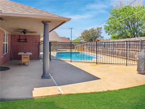 1005 Wendy Cir, Altus, OK 73521 photo 24