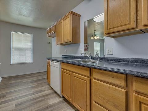 524 E Grant Ave, Guthrie, OK 73044 photo 16