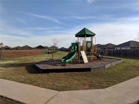 9633 Kindsey Ave, Moore, OK 73160 photo 9