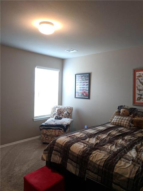 9633 Kindsey Ave, Moore, OK 73160 photo 4