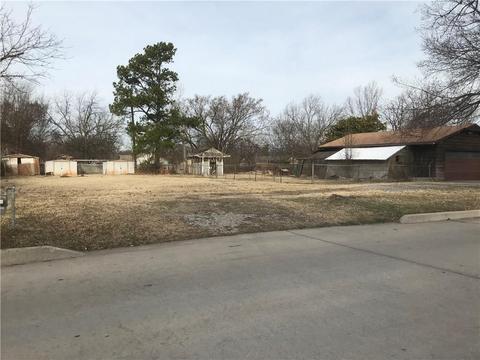 848 E Boyd St, Norman, OK 73071 photo 3