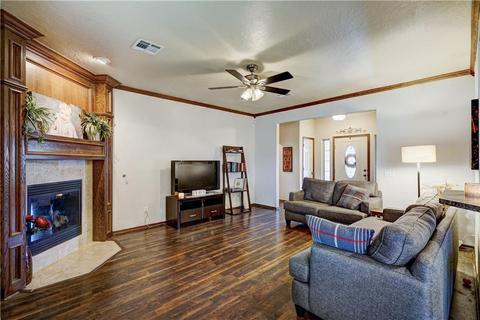 1908 Hebron Ct, Yukon, OK 73099 photo 5