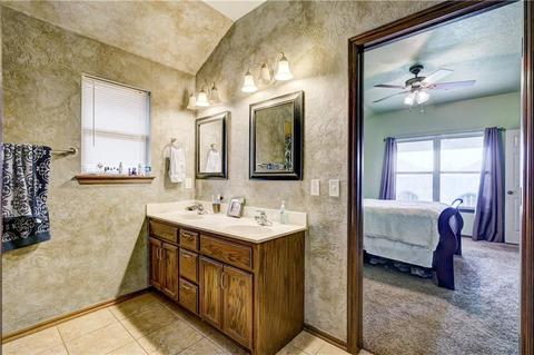 1908 Hebron Ct, Yukon, OK 73099 photo 22