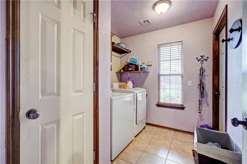 1908 Hebron Ct, Yukon, OK 73099 photo 32