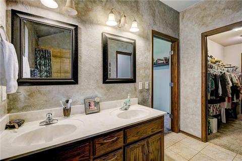 1908 Hebron Ct, Yukon, OK 73099 photo 19