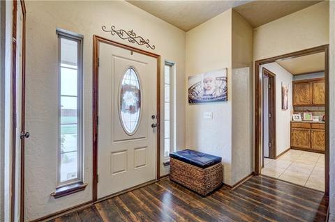 1908 Hebron Ct, Yukon, OK 73099 photo 3