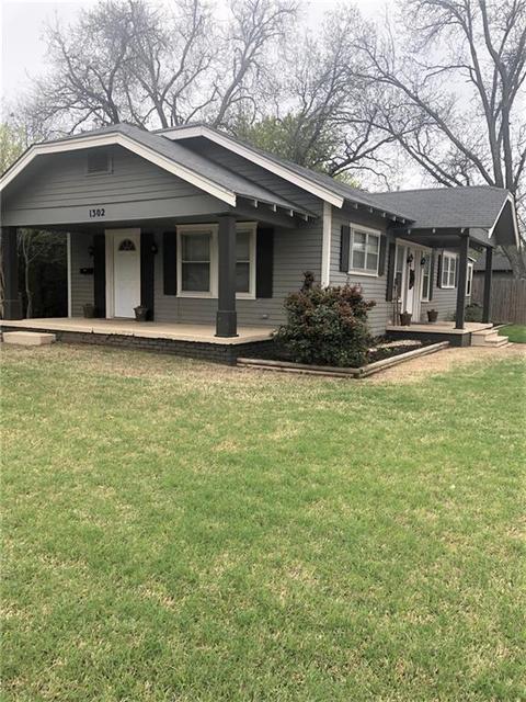 1302 S 9th St, Chickasha, OK 73018 photo 1