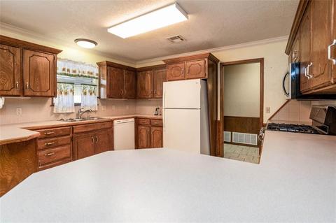 1516 Queens Ct, Altus, OK 73521 photo 7