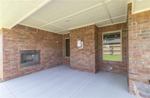 1009 NE 33rd Ter, Moore, OK 73160 photo 19