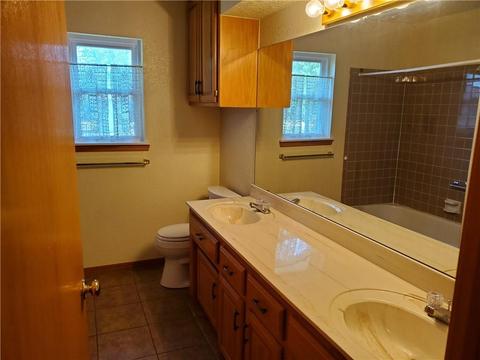 3922 N Thompkins Ave, Bethany, OK 73008 photo 23