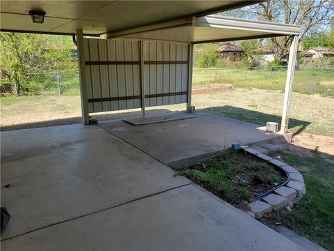 3922 N Thompkins Ave, Bethany, OK 73008 photo 28