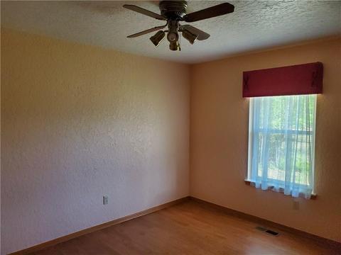 3922 N Thompkins Ave, Bethany, OK 73008 photo 22