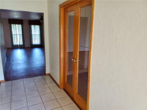 3922 N Thompkins Ave, Bethany, OK 73008 photo 5