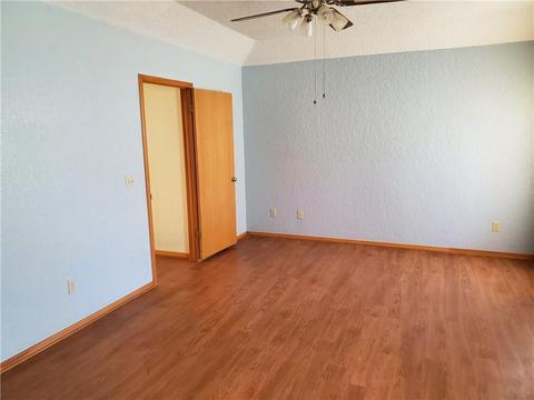 3922 N Thompkins Ave, Bethany, OK 73008 photo 13