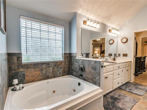 2808 Cimarron Dr, Norman, OK 73071 photo 8