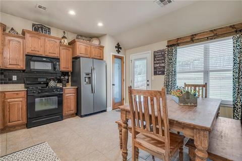 900 Bryan Dr, Moore, OK 73160 photo 12